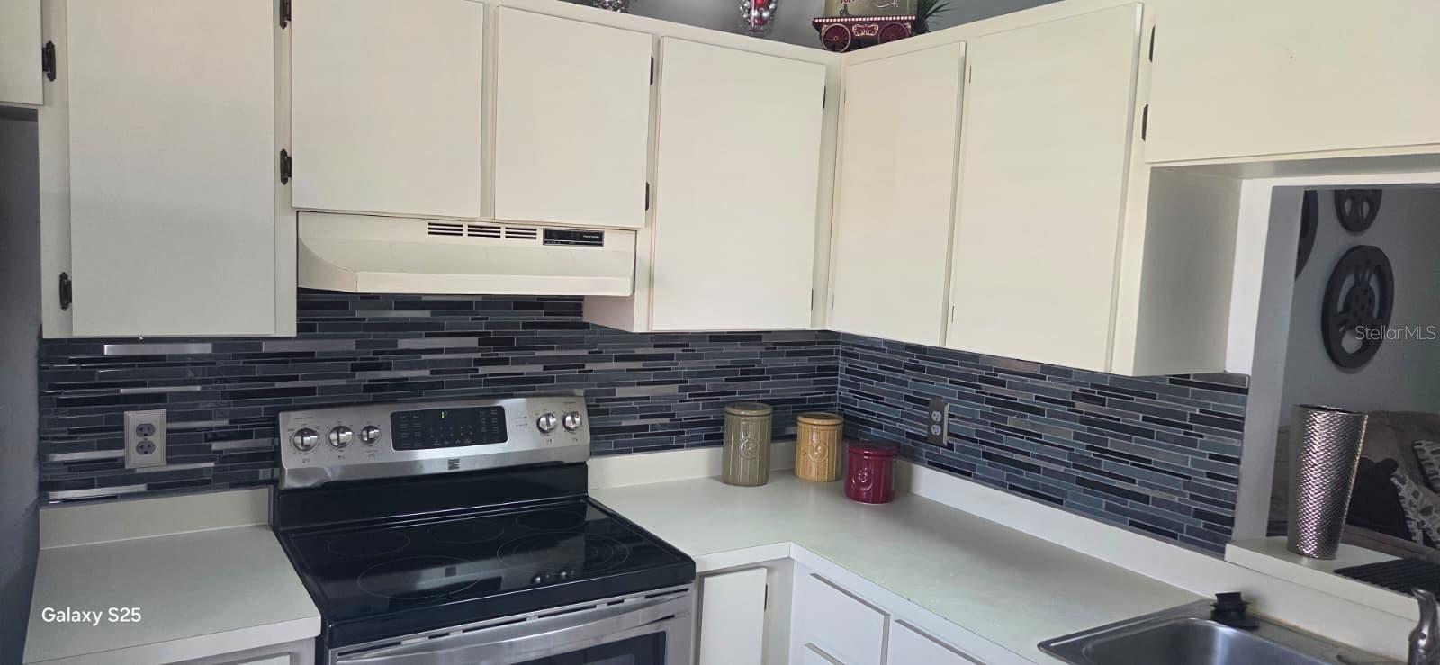 RIVERWOOD - Residential