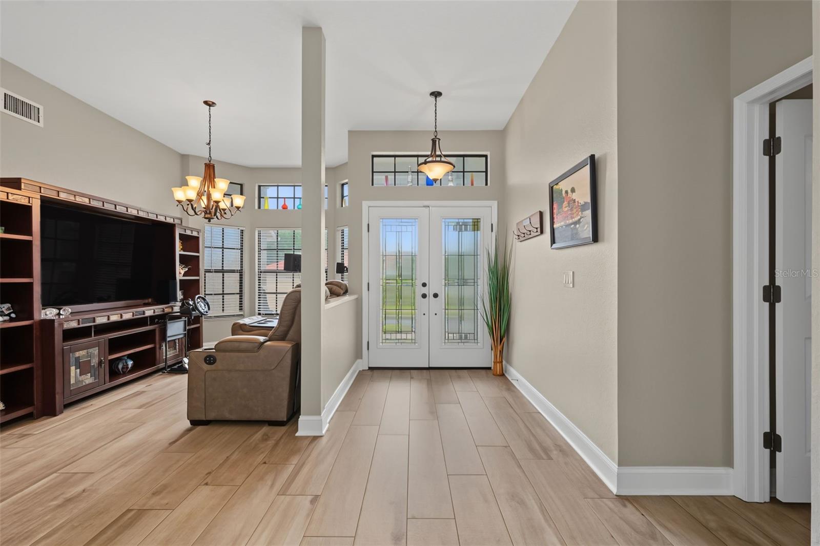 605 TOMOKA DRIVE