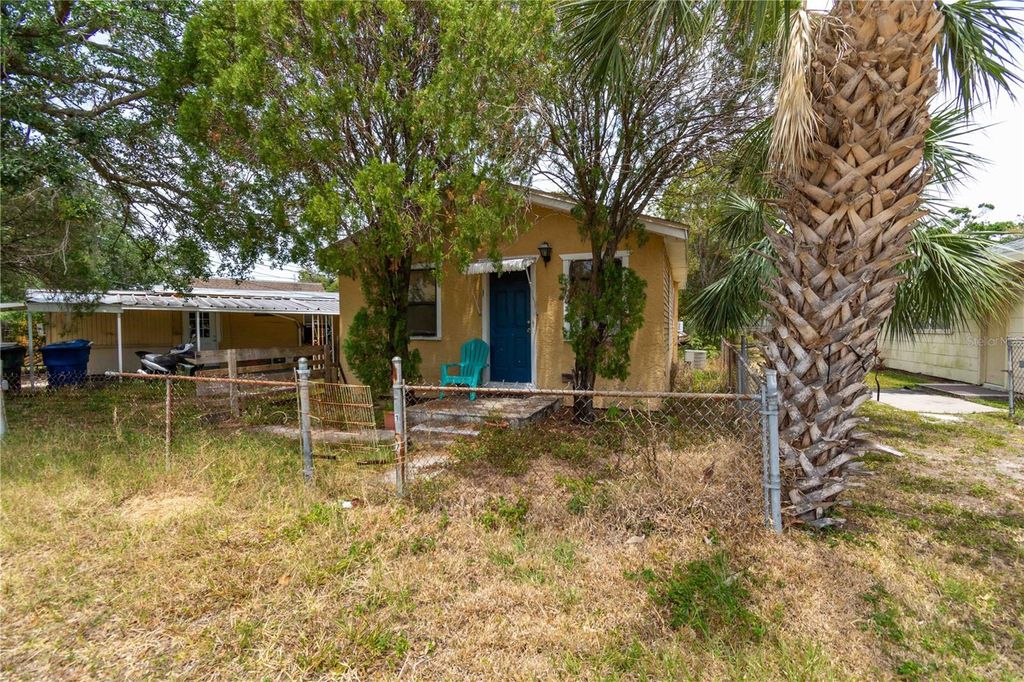 Photo of 1144 7th Street NW, Largo, FL 33770 (MLS # TB8400301)