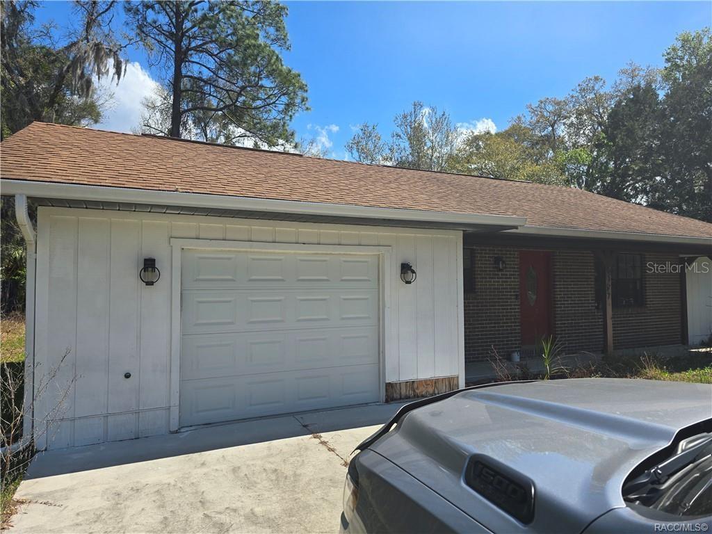 CARPENTERS COUNTRY SQUARE - Residential