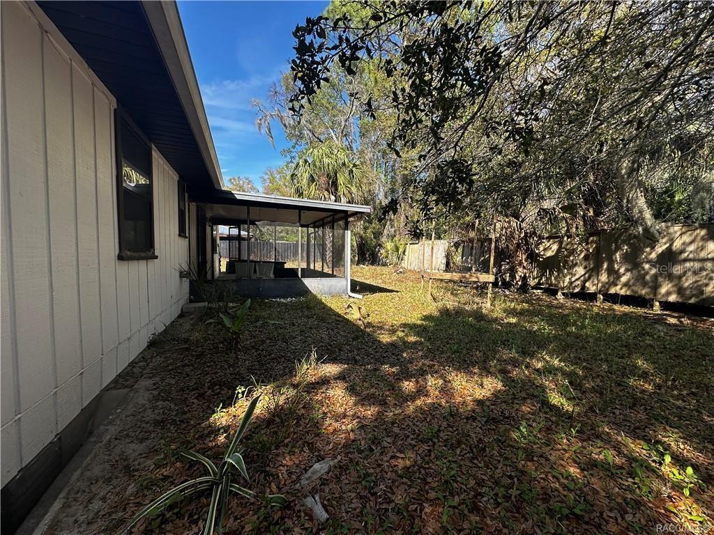 CARPENTERS COUNTRY SQUARE - Residential