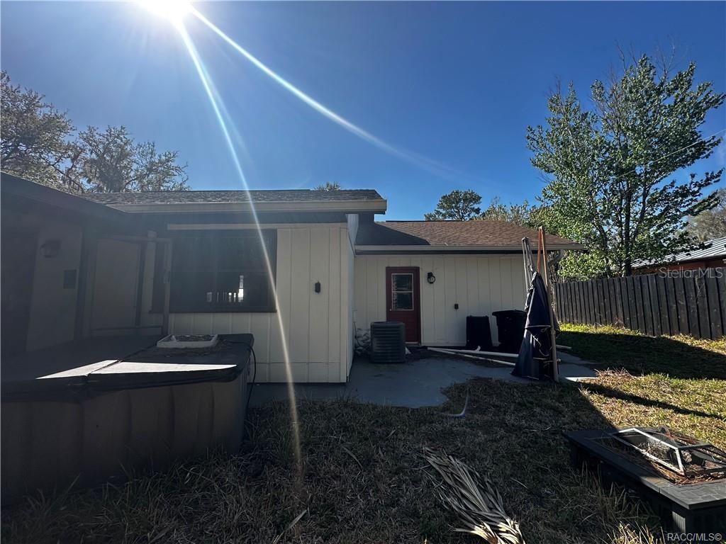 CARPENTERS COUNTRY SQUARE - Residential