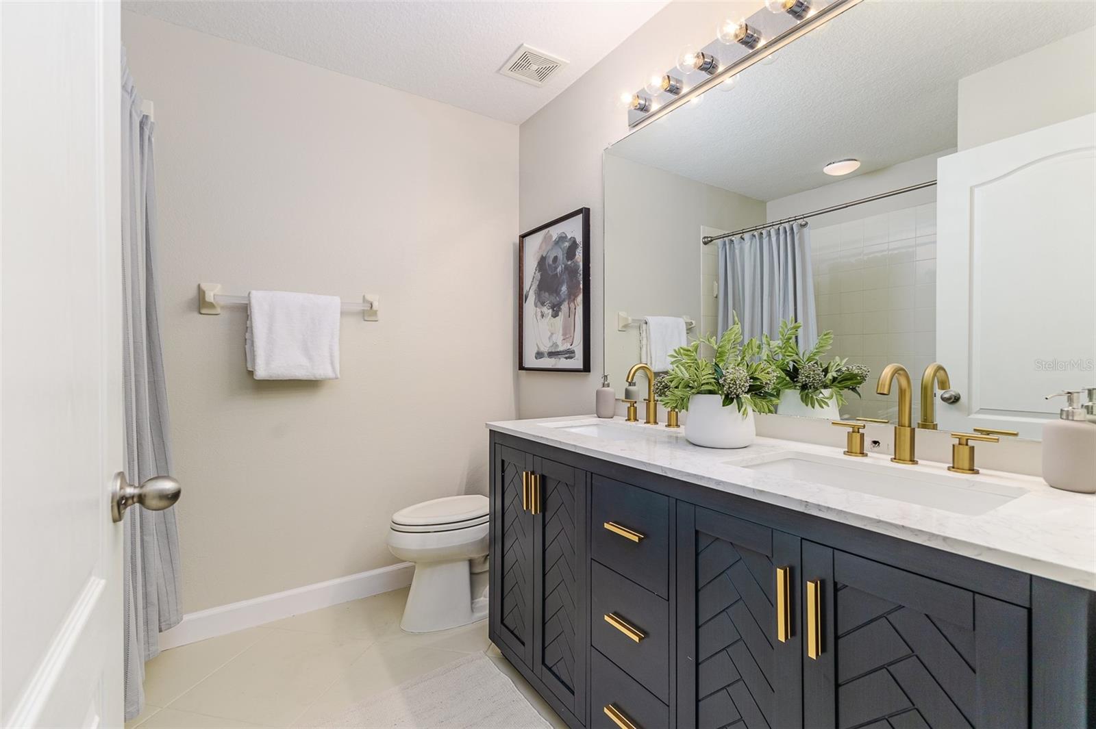 WESTCHASE - Residential