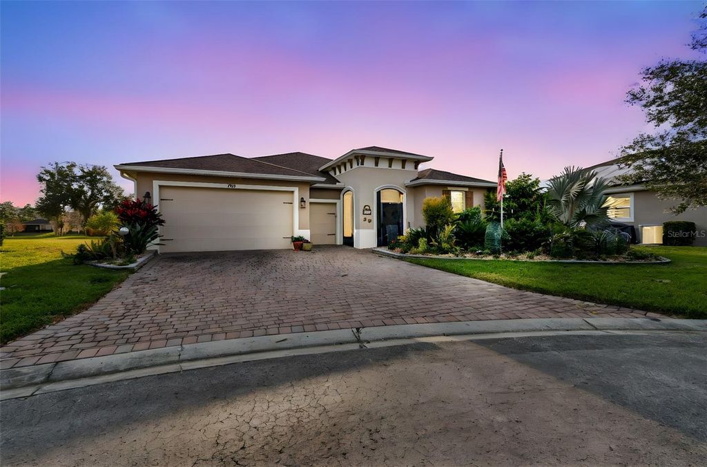 Photo of 795 Aviara Lane, Kissimmee, FL 34759 (MLS # S5141466)