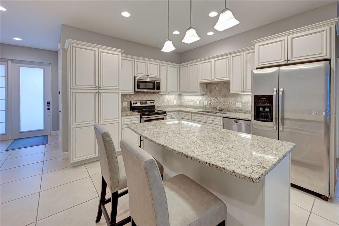 BRODEURS - Residential Lease