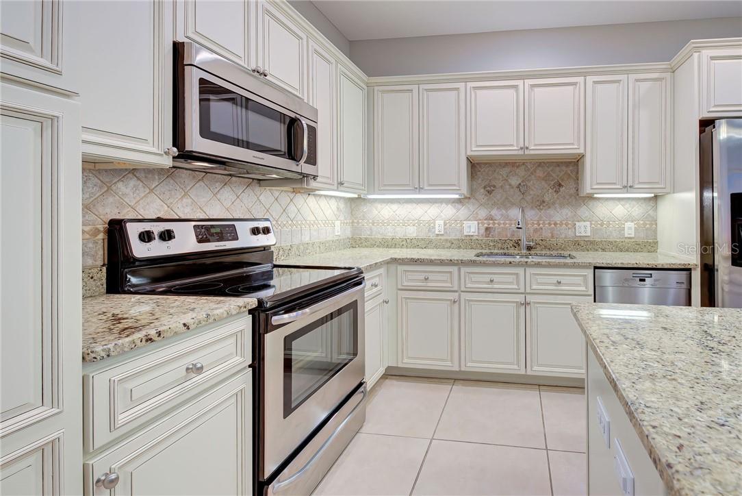 BRODEURS - Residential Lease