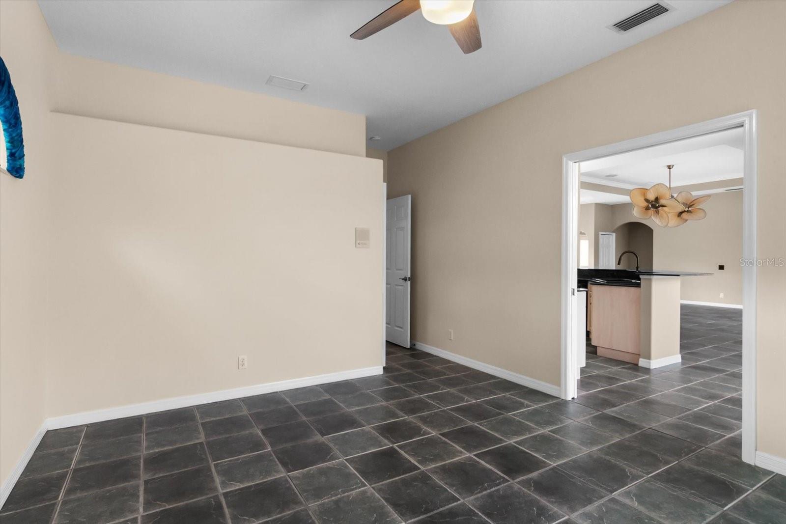 CALUSA LAKES - Residential