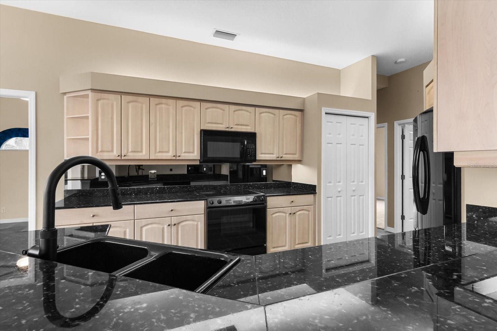 CALUSA LAKES - Residential