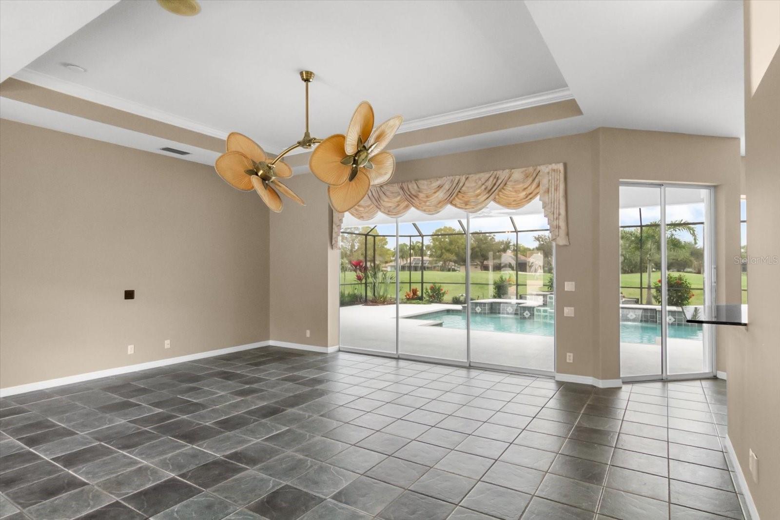 CALUSA LAKES - Residential