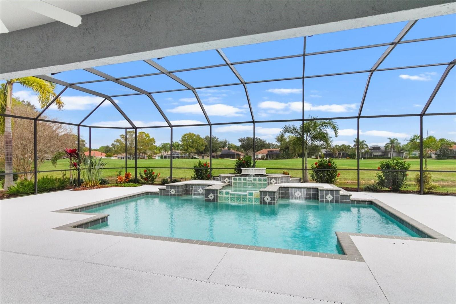 CALUSA LAKES - Residential