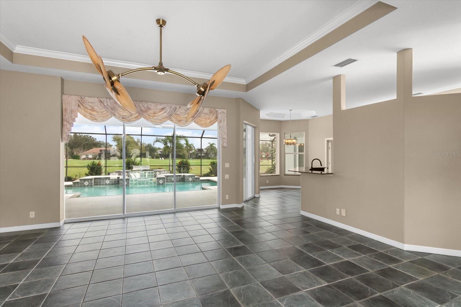 CALUSA LAKES - Residential