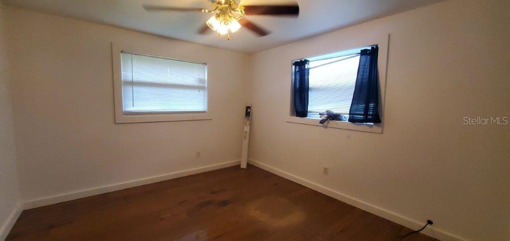 TOWN ESTATES - Residential Lease