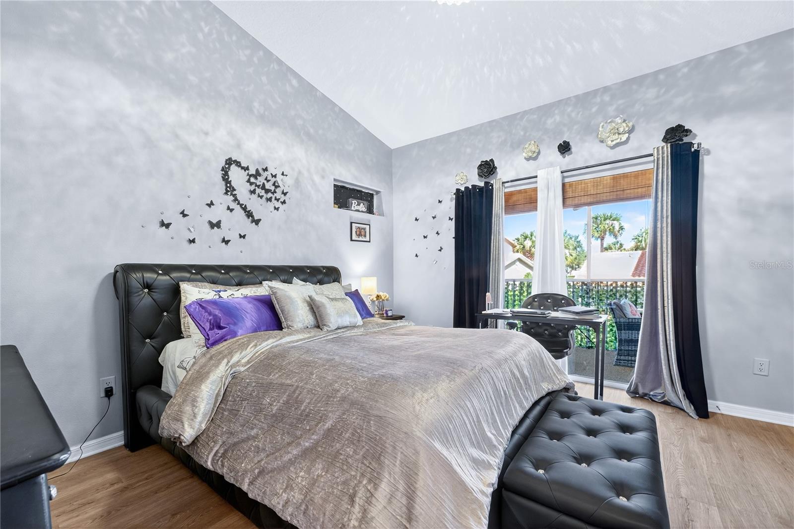 DORY VILLAS/LK MIONA - Residential