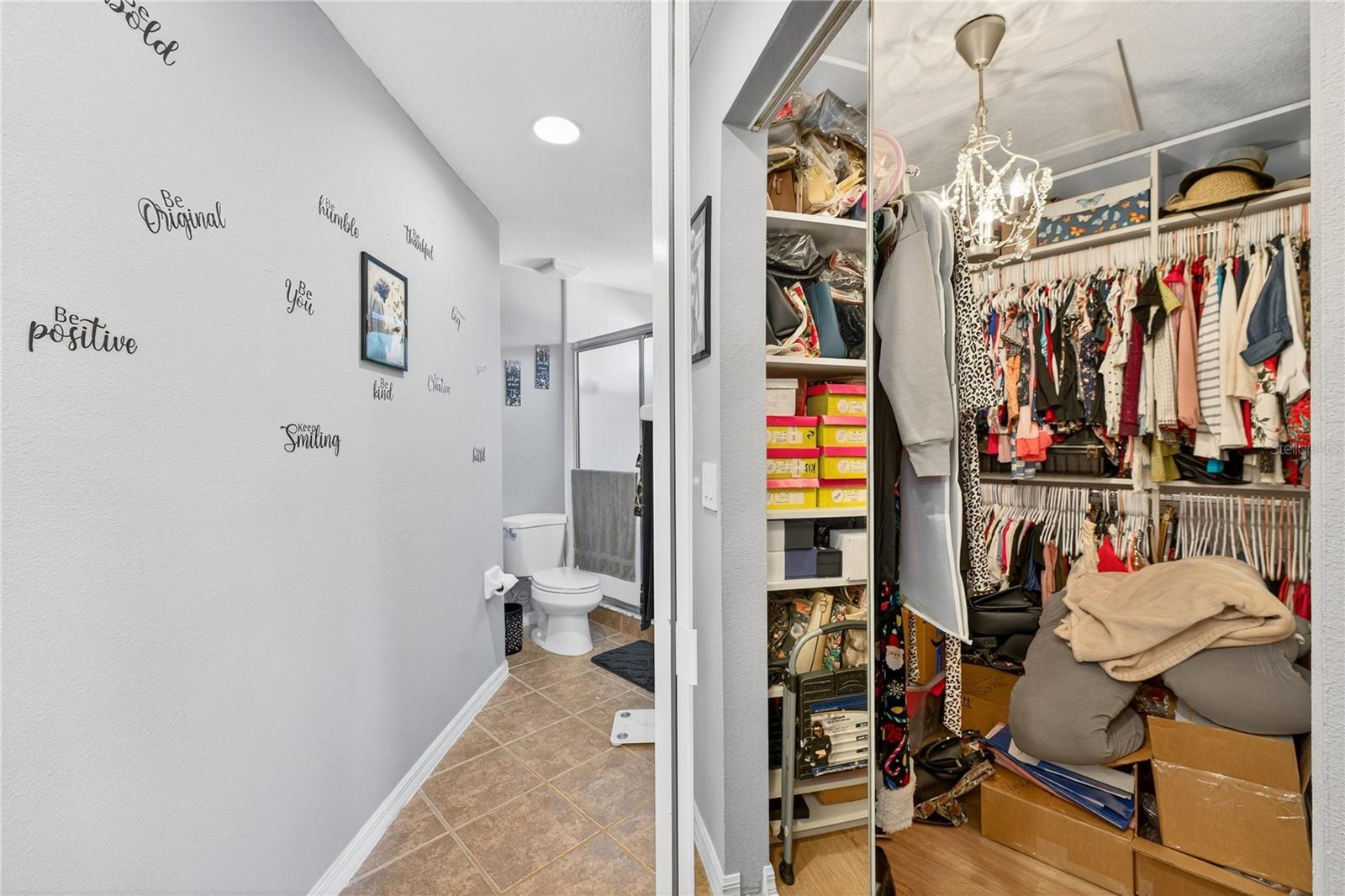 DORY VILLAS/LK MIONA - Residential