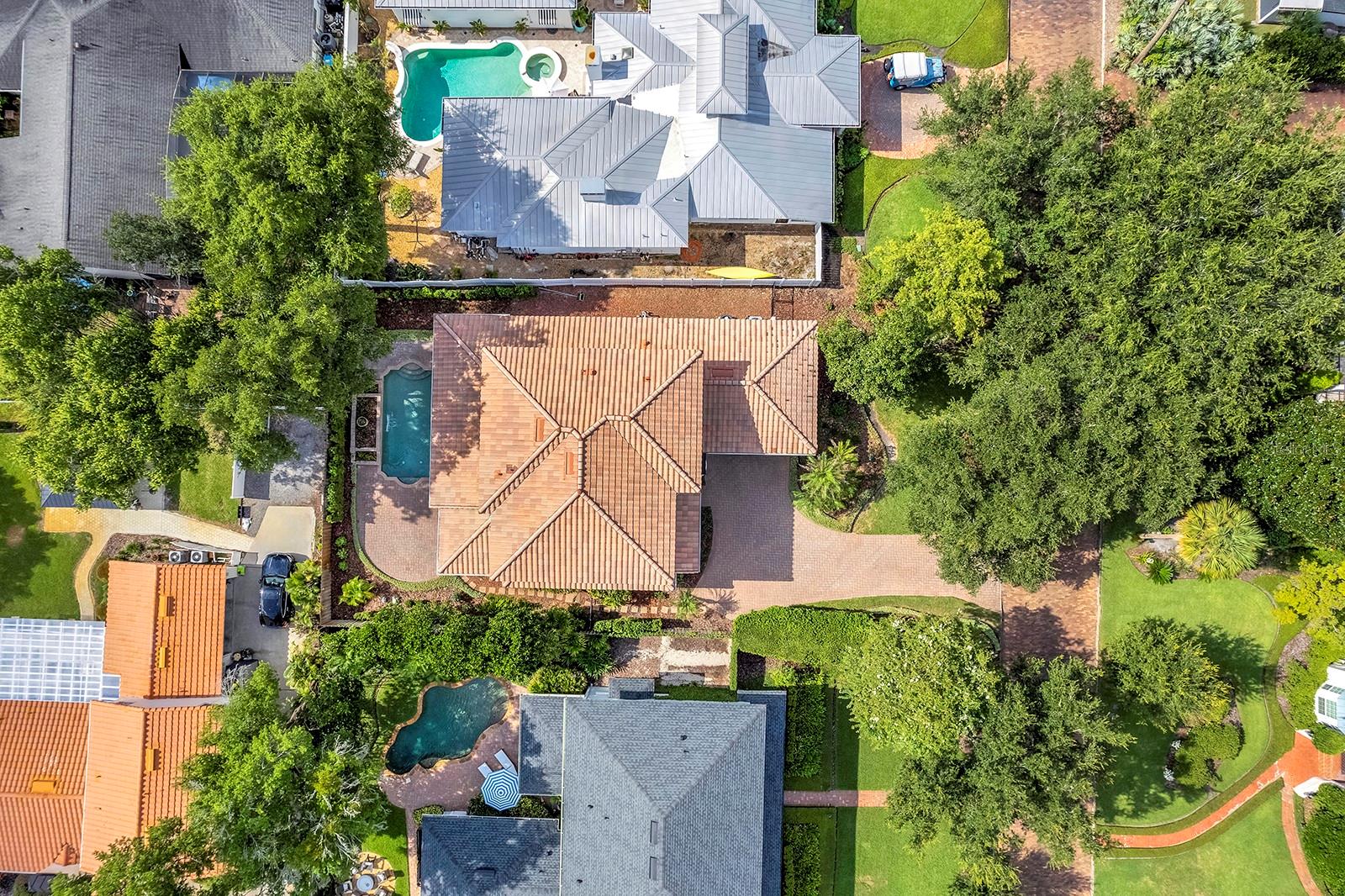 1230 SUNSET DRIVE