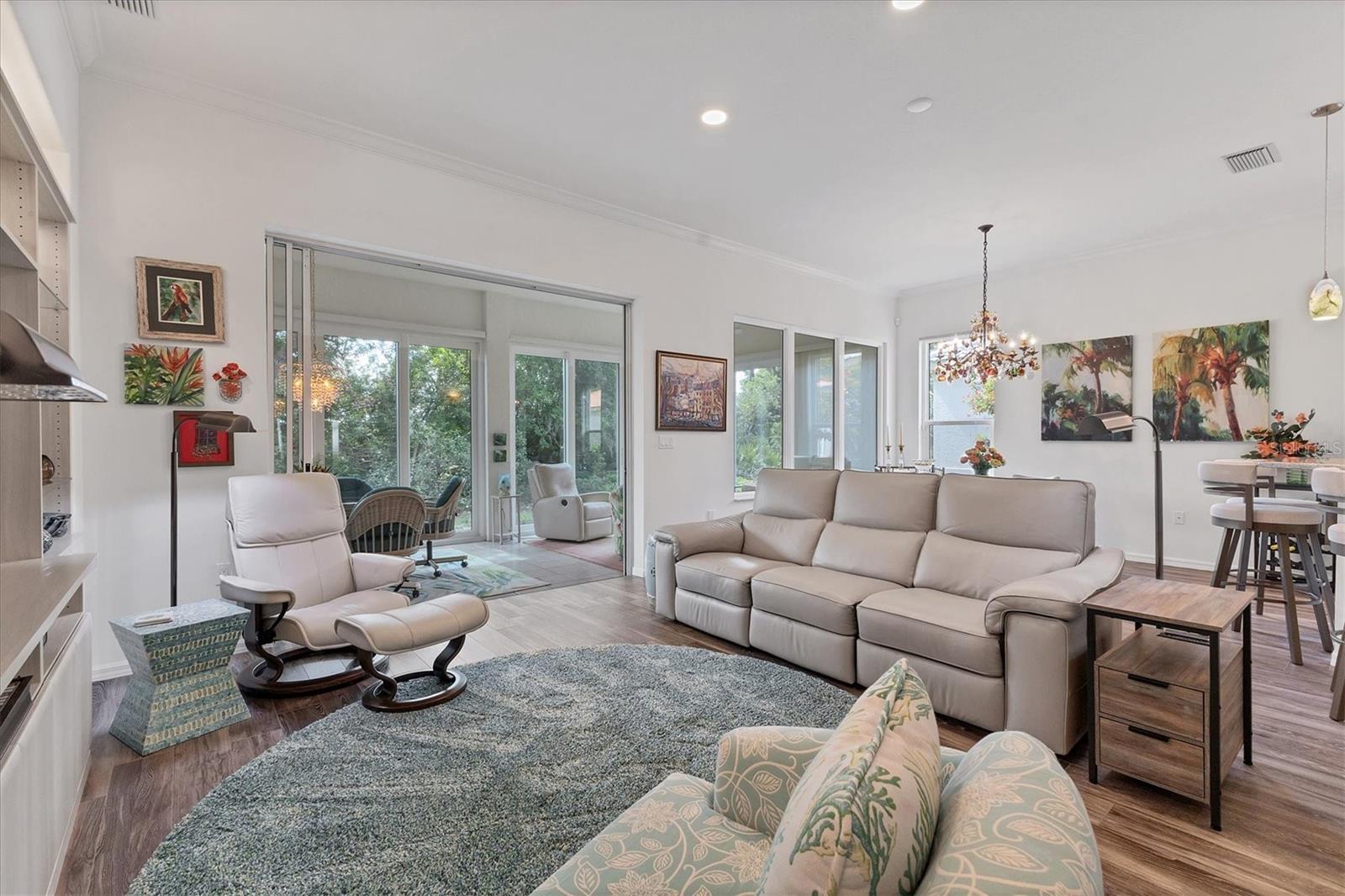 THE MEADOWS - Residential