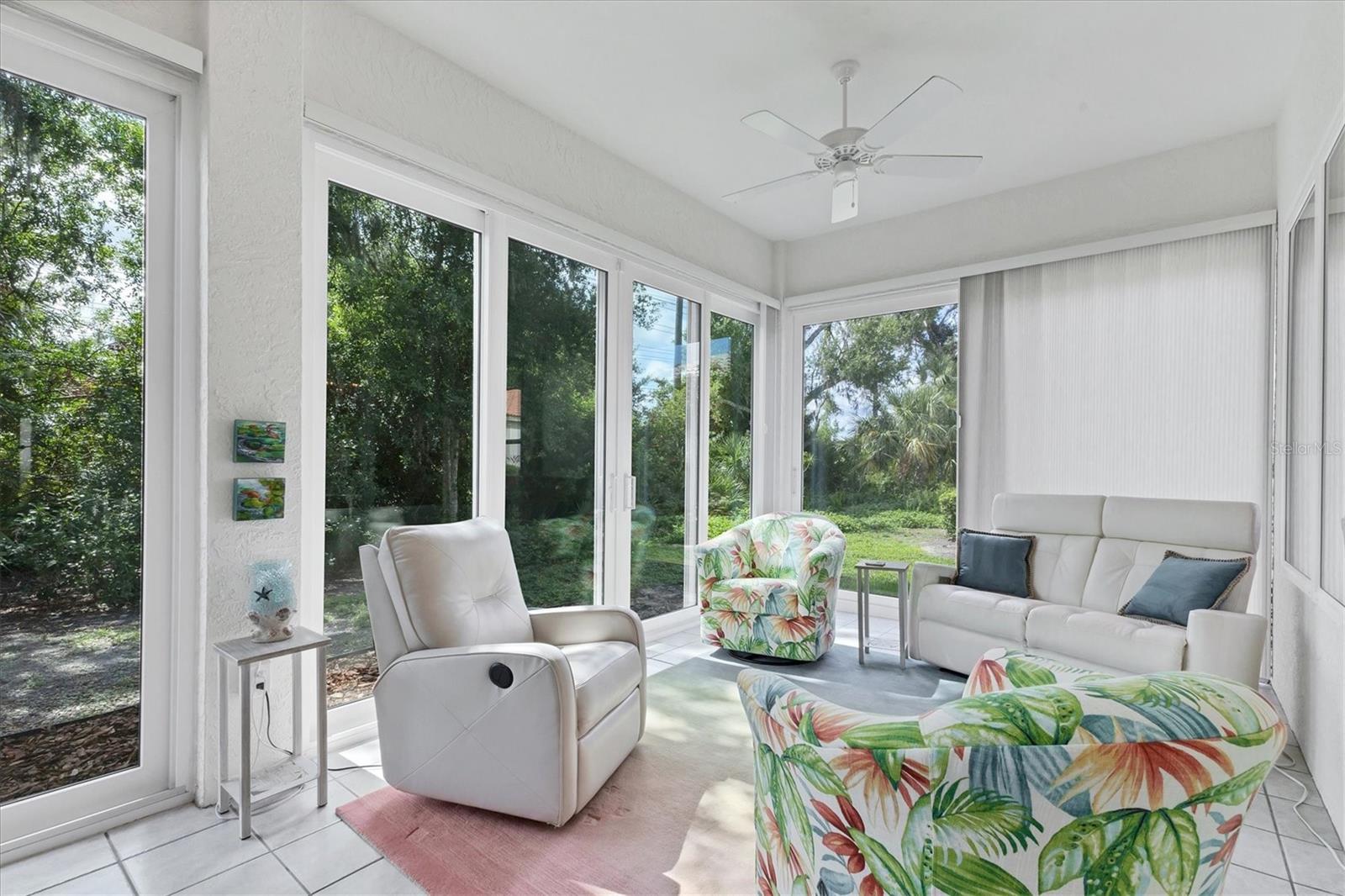 THE MEADOWS - Residential