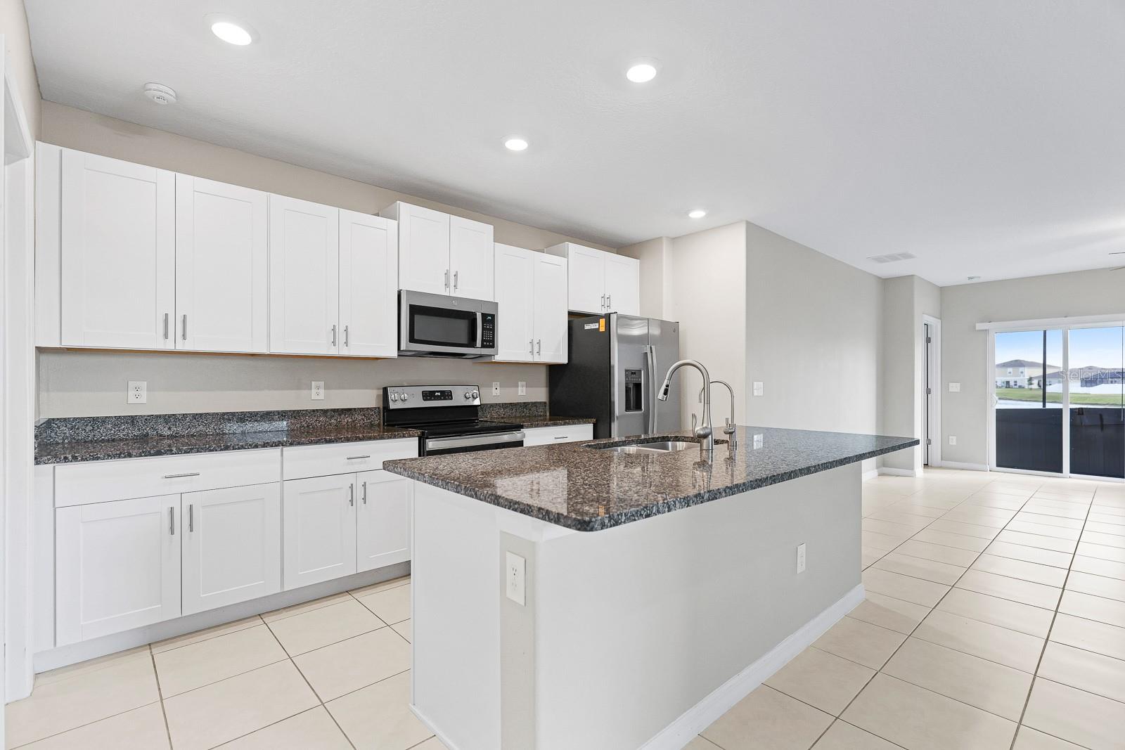 TRIPLE CRK VILLAGE N & P - Residential Lease