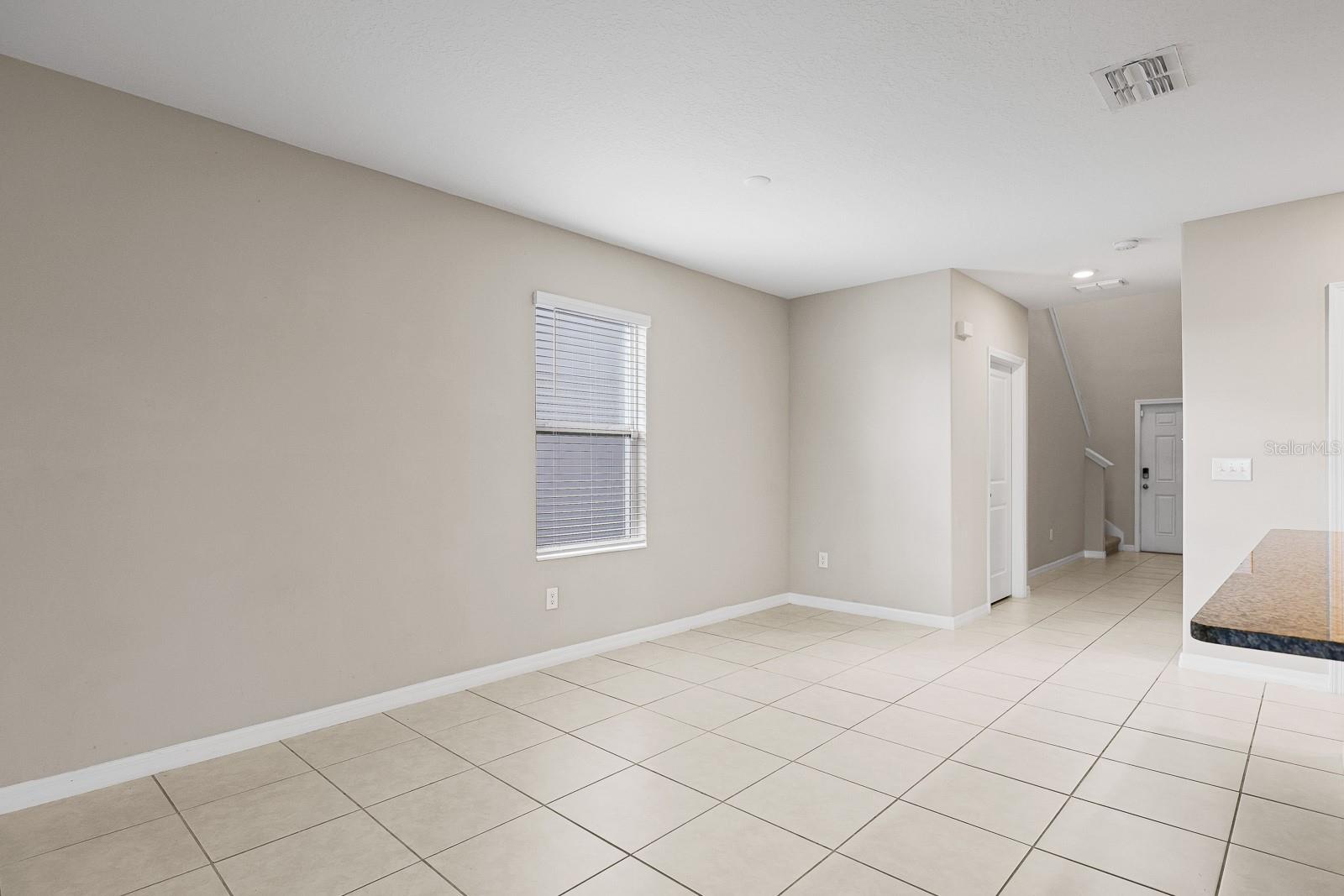 TRIPLE CRK VILLAGE N & P - Residential Lease