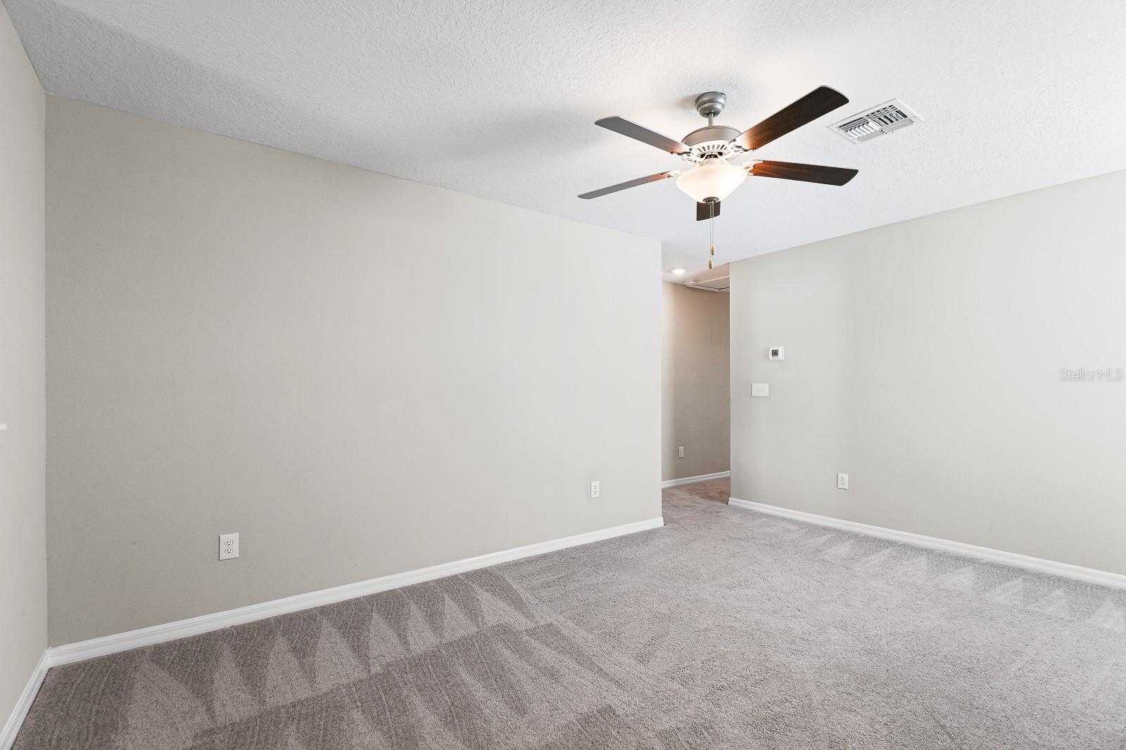 TRIPLE CRK VILLAGE N & P - Residential Lease