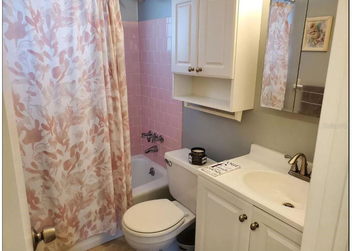 BAYSHORE SECOND CONDO SEC 16 - Residential Lease