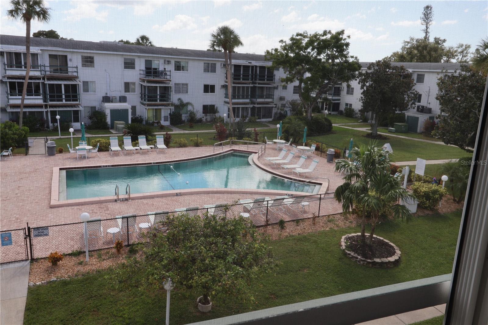 BAYSHORE SECOND CONDO SEC 16 - Residential Lease