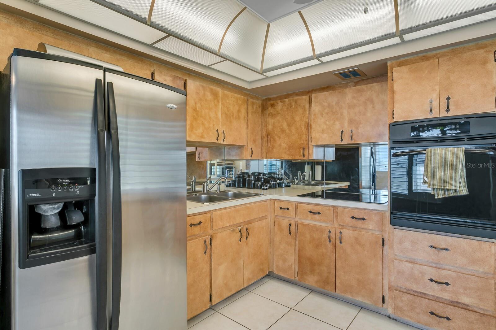 2457 ECUADORIAN WAY 59