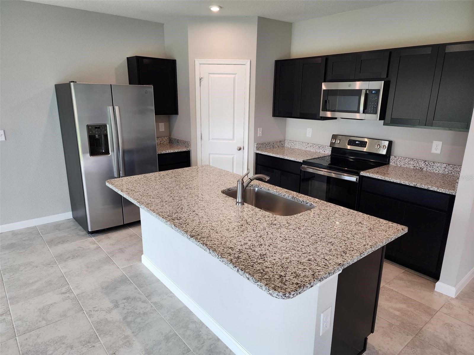 MAGNOLIA PARK PH 1 & 2 - Residential Lease