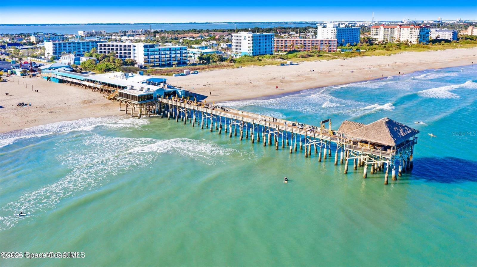 BAYSIDE CONDO PH I - Residential