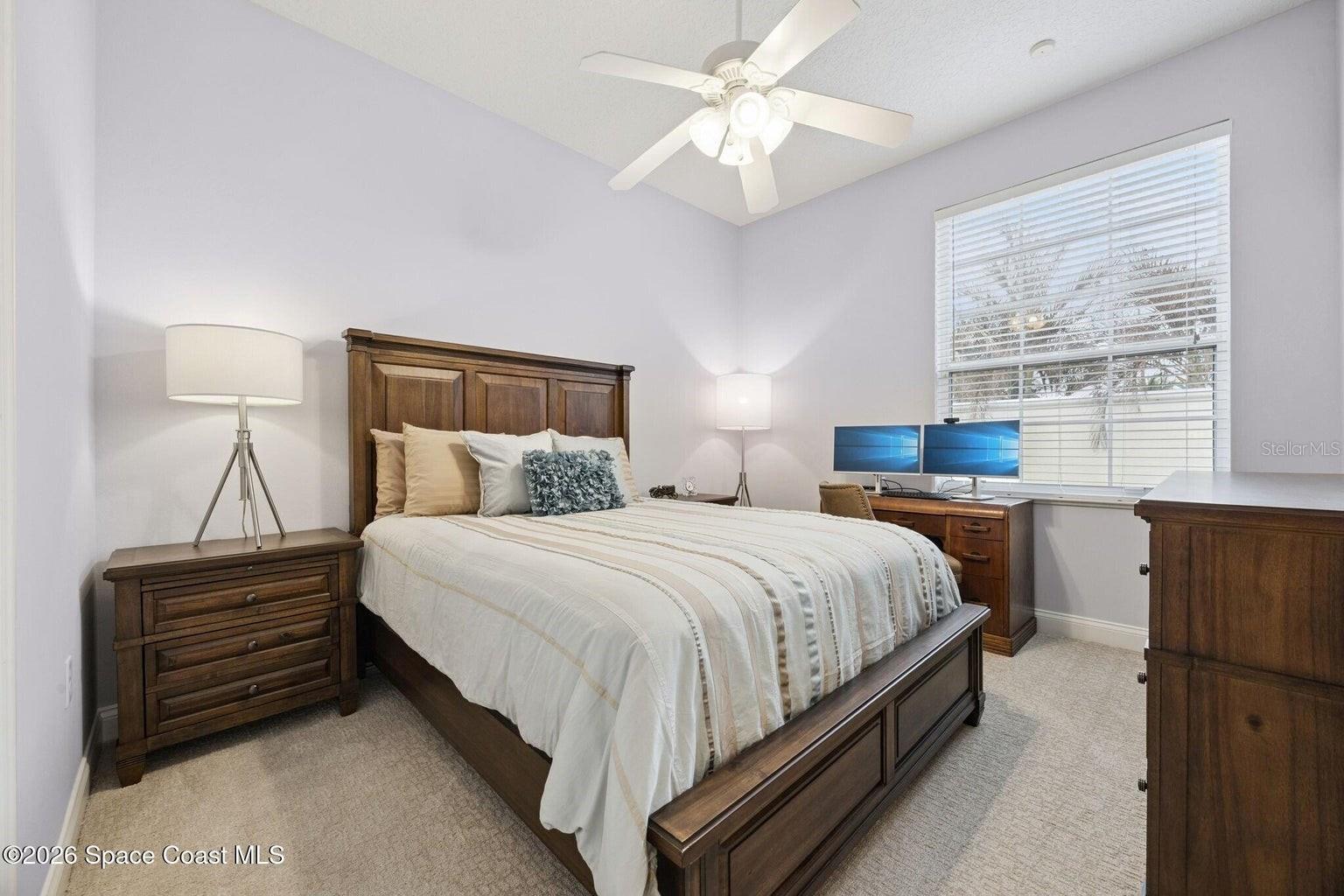 BAYSIDE CONDO PH I - Residential