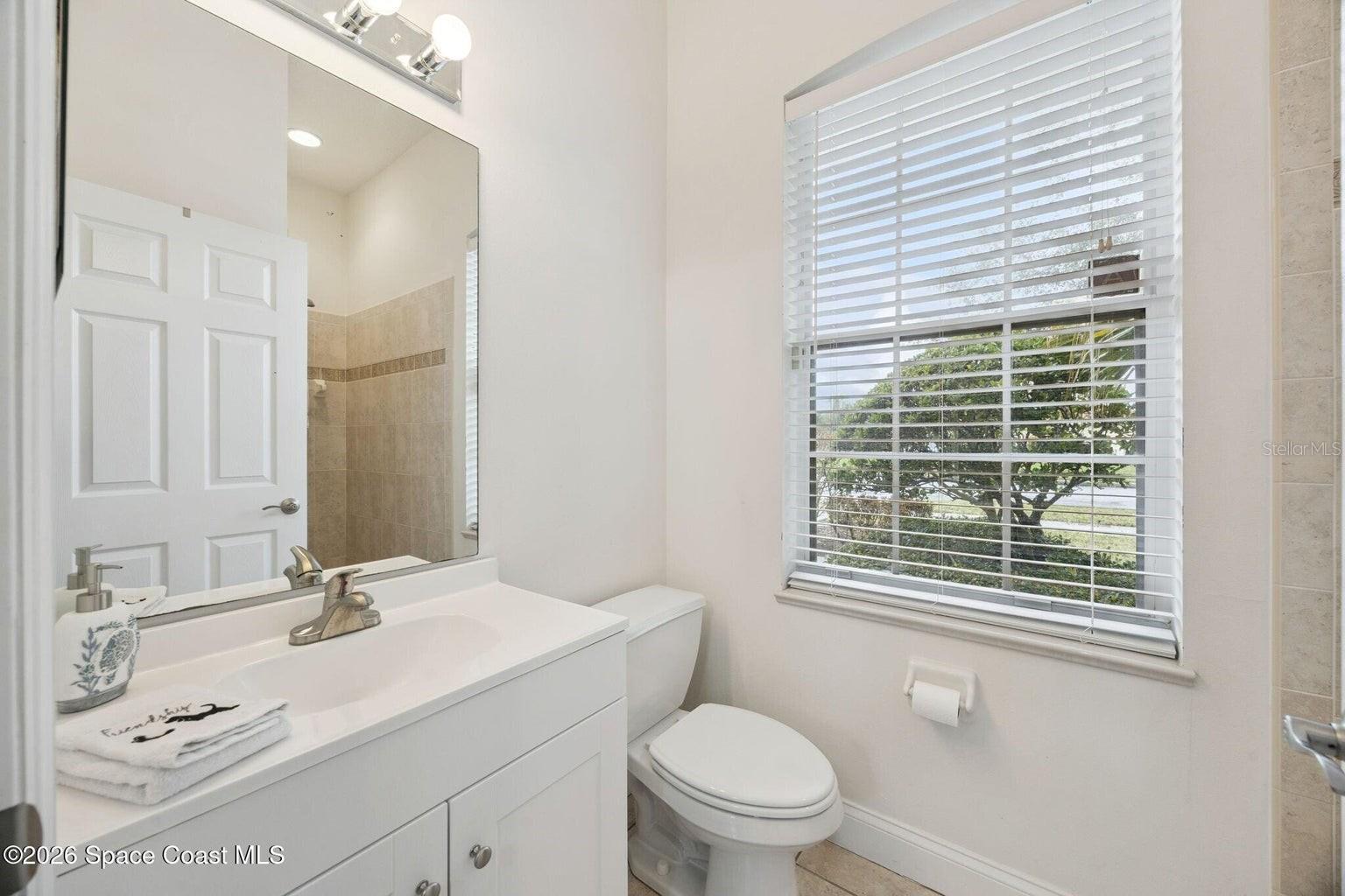 BAYSIDE CONDO PH I - Residential