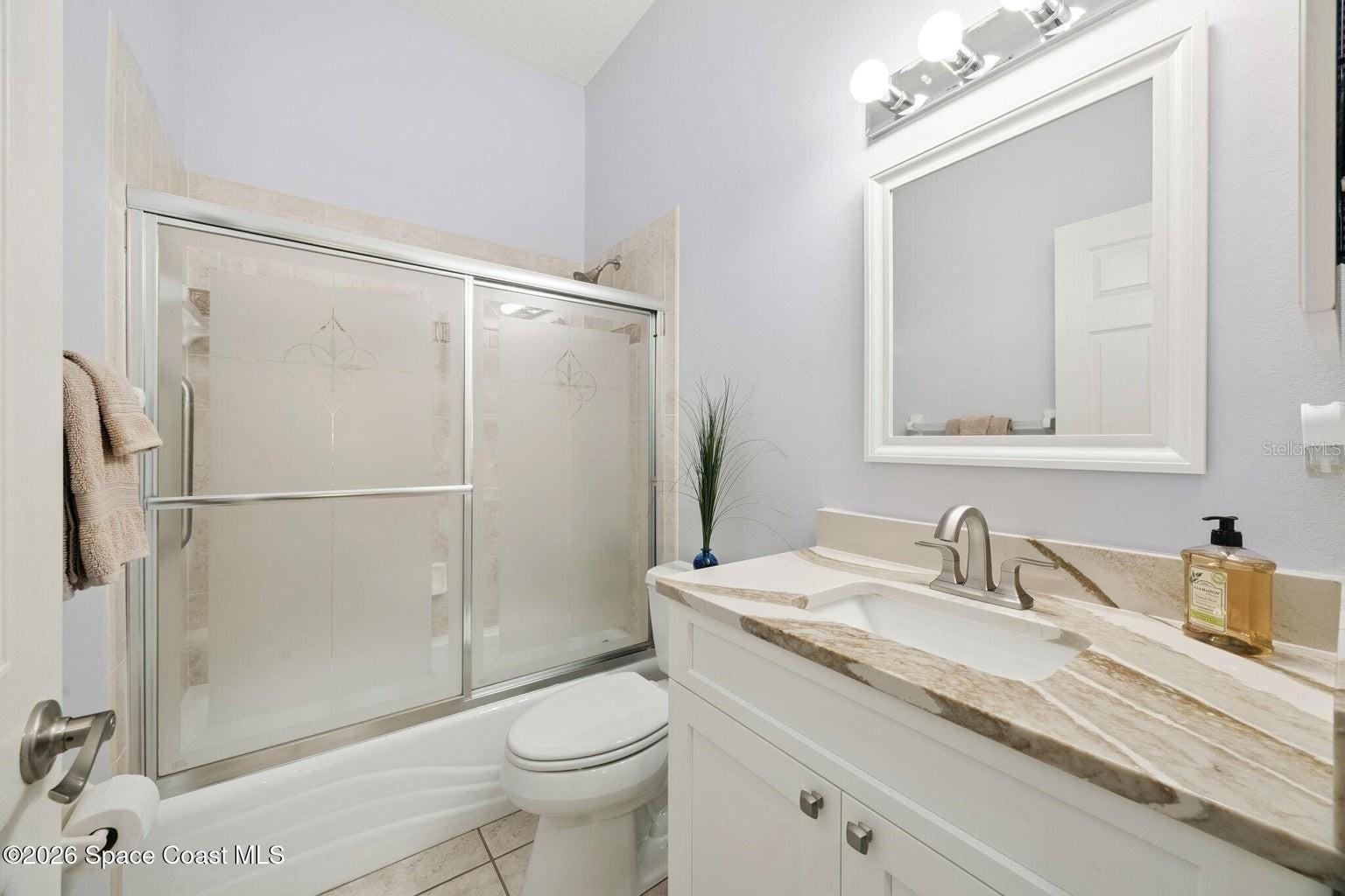 BAYSIDE CONDO PH I - Residential