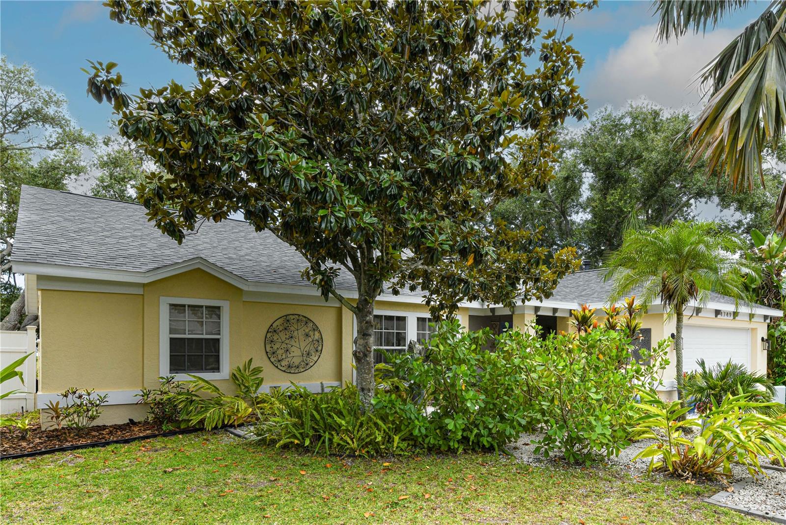 4749 HAMLETS GROVE DRIVE