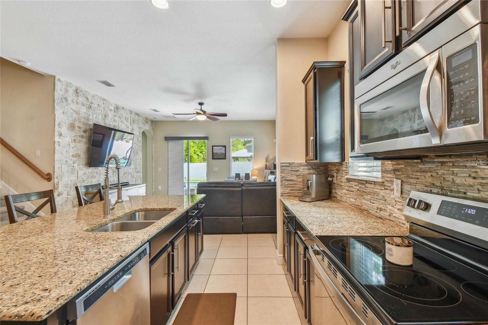 CHAMPIONS FOREST - Residential