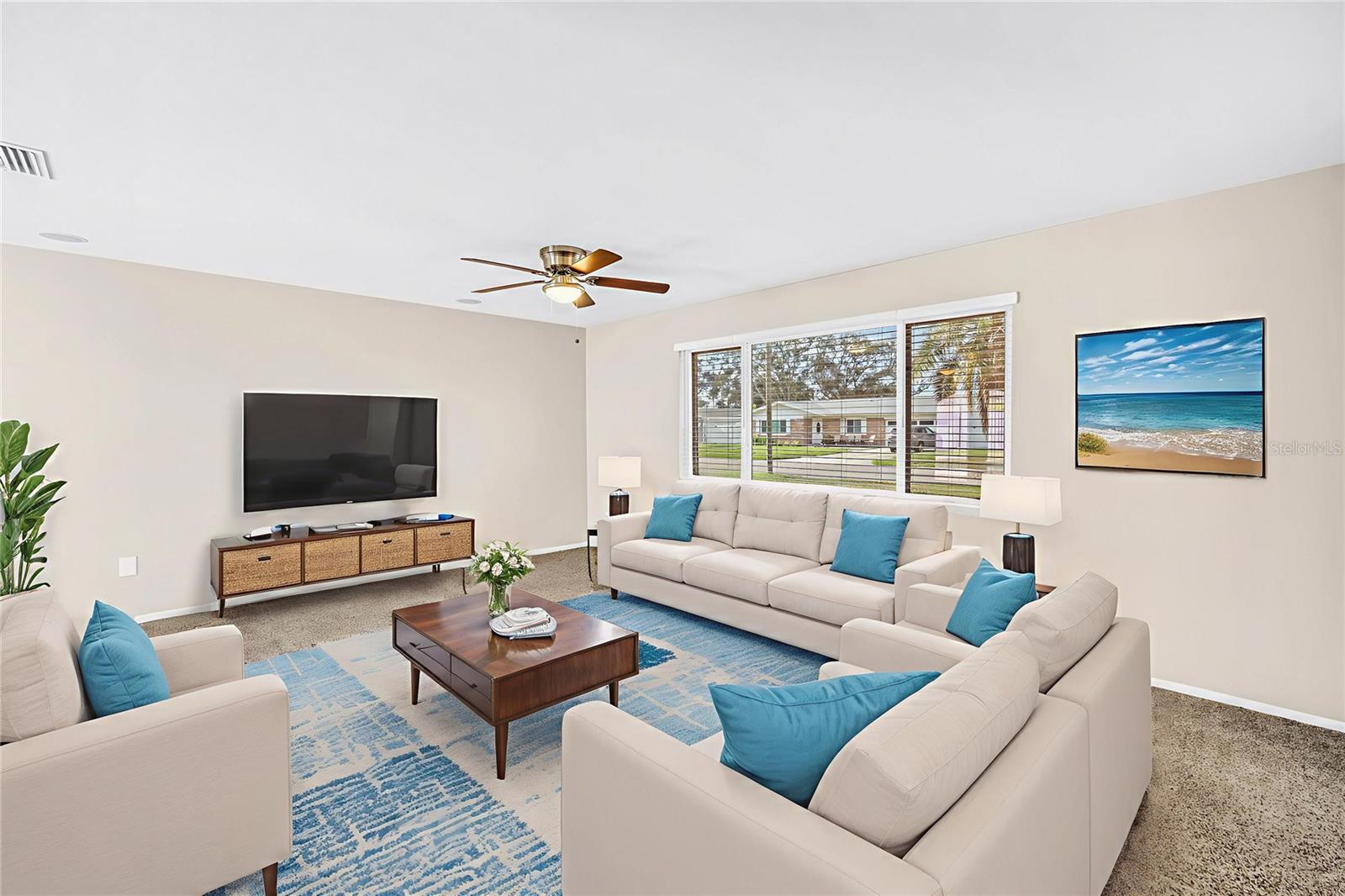 COLLEGE HILL PARK - Residential