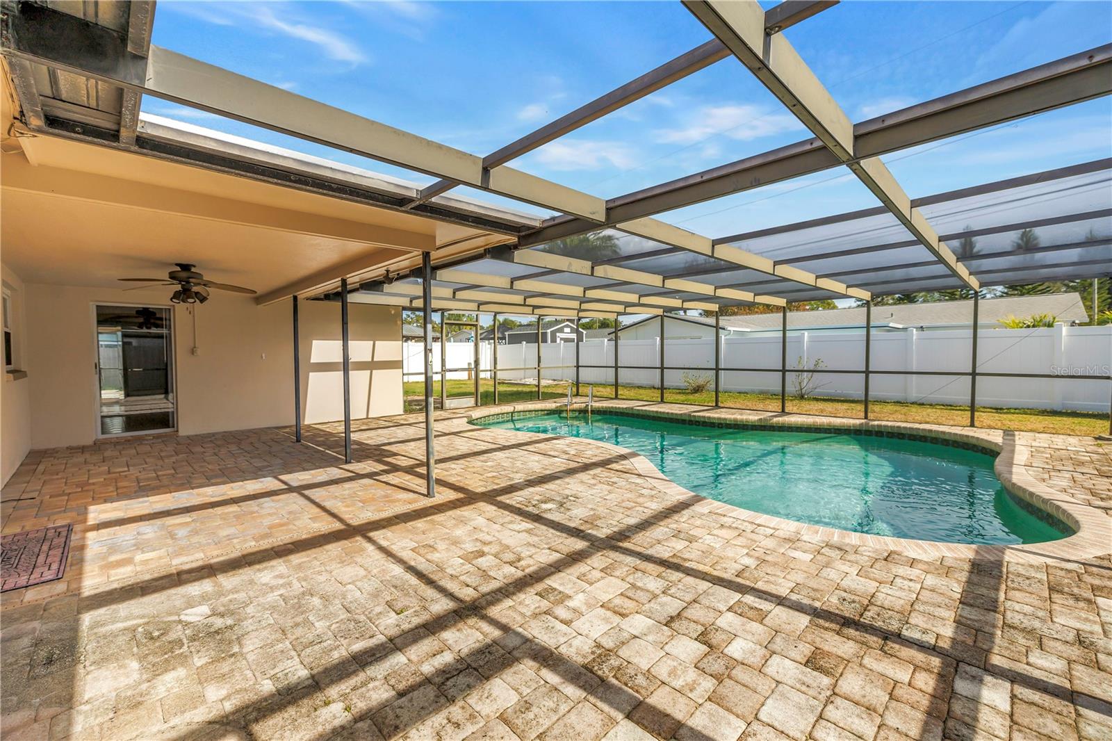 COLLEGE HILL PARK - Residential