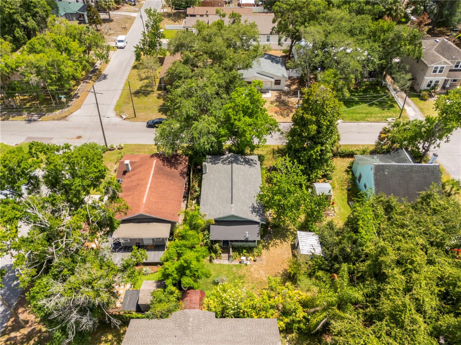 303 W IDLEWILD AVENUE