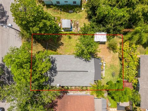 303 W IDLEWILD AVENUE TAMPA FL 33604