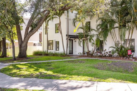 Photo of 512 S Glen Avenue, Tampa, FL 33609 (MLS # TB8517362)