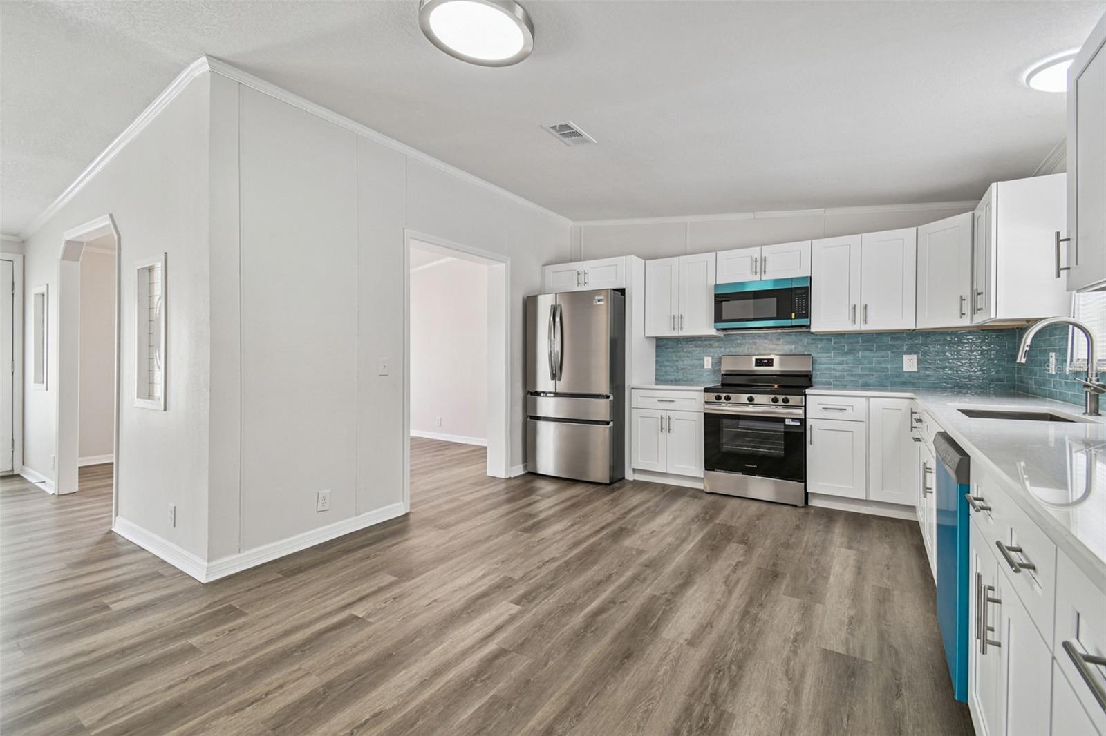 PINECREST SUB - Residential