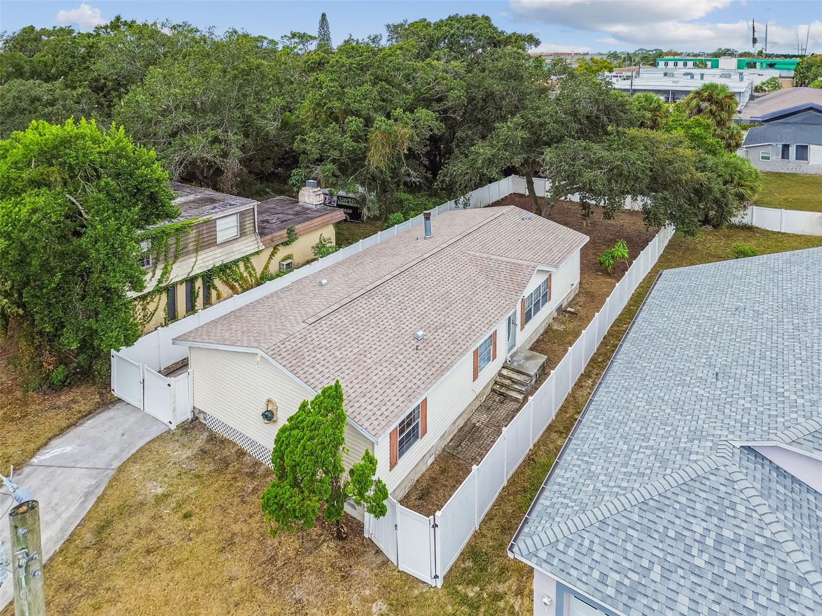 PINECREST SUB - Residential