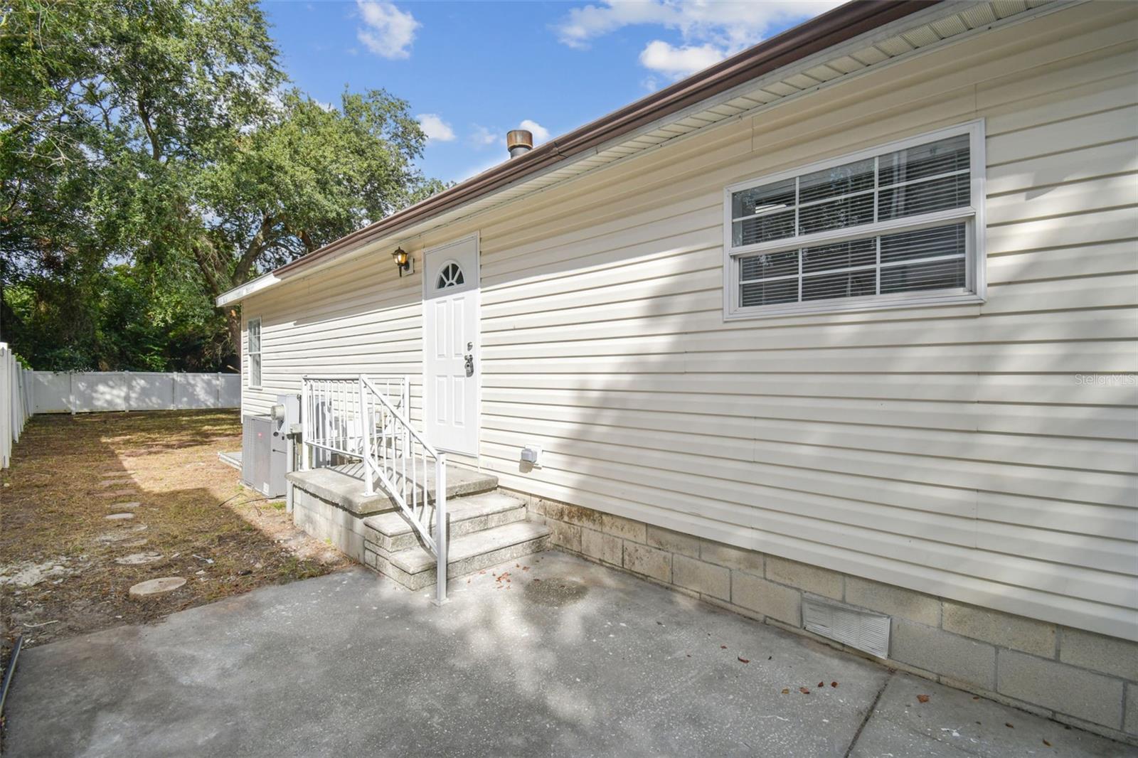 PINECREST SUB - Residential