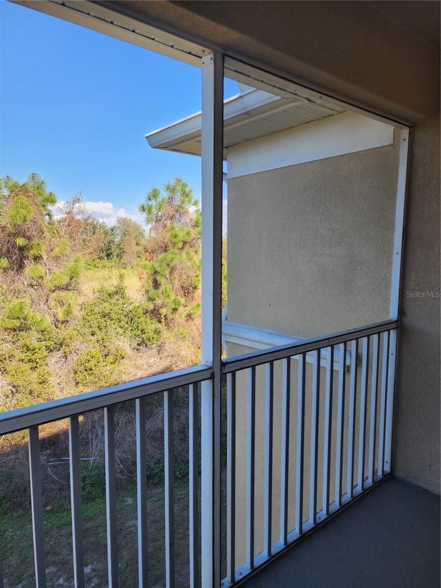 VILLAGES OF BLOOMINGDALE CONDO - Residential Lease