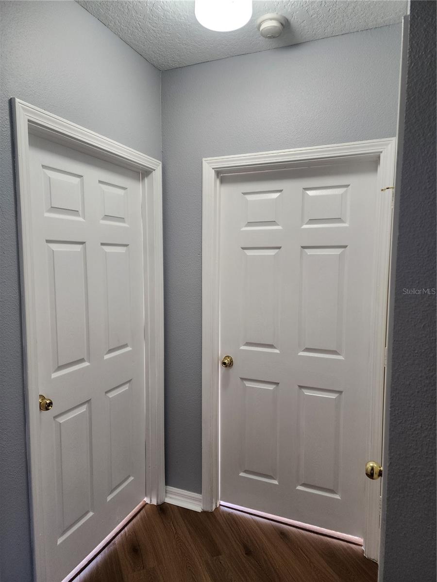 VILLAGES OF BLOOMINGDALE CONDO - Residential Lease