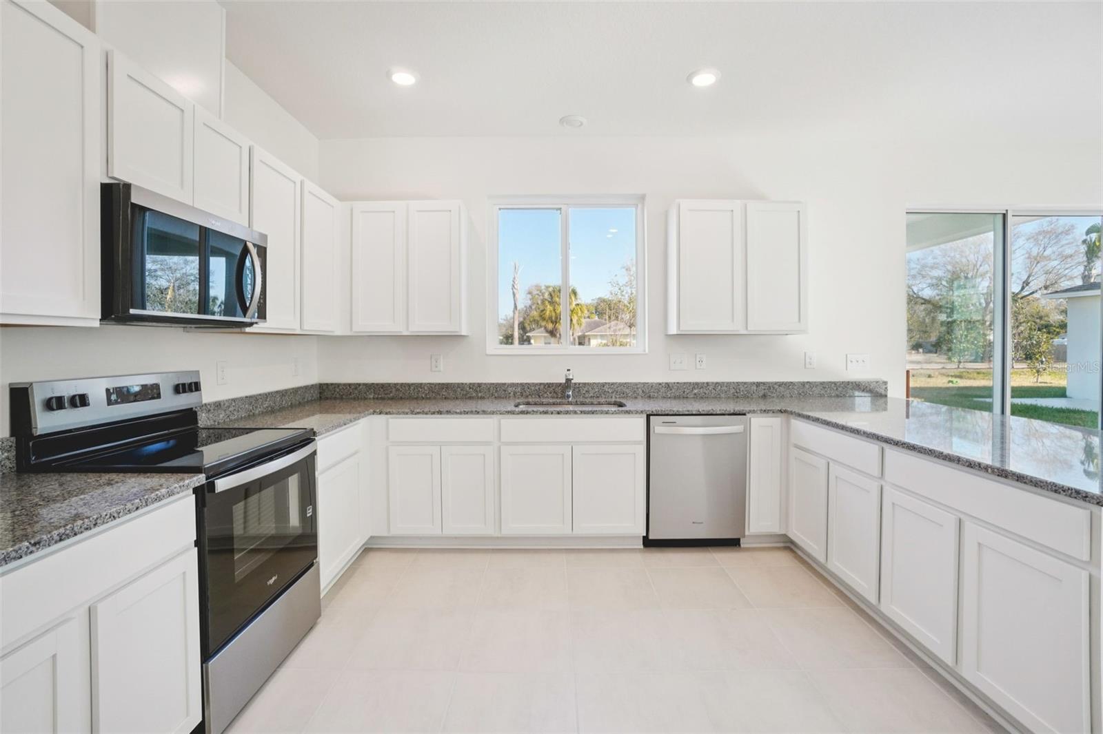 PEPPER GROVE PH I - Residential