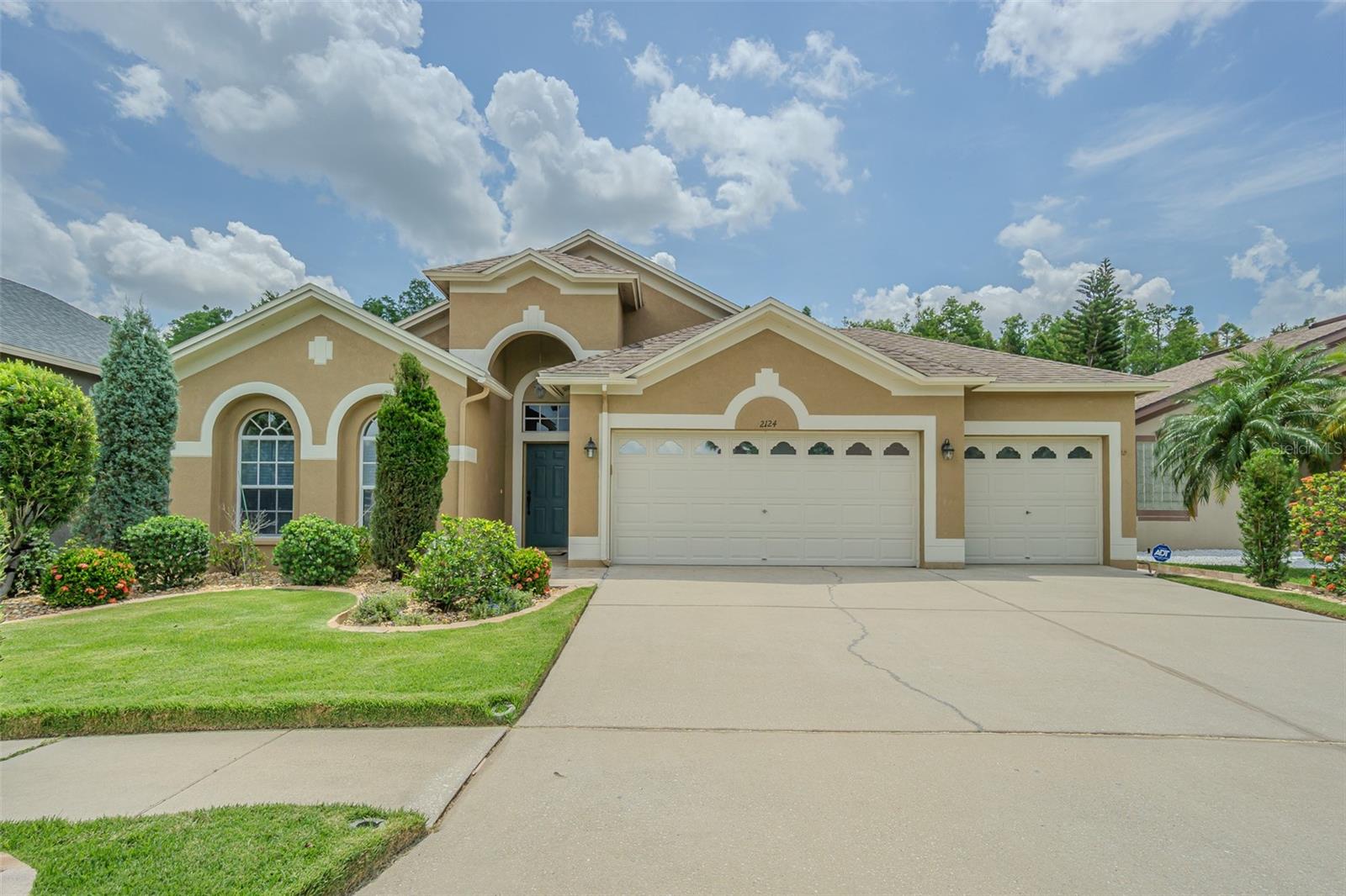 2124 RENSSELAER DRIVE