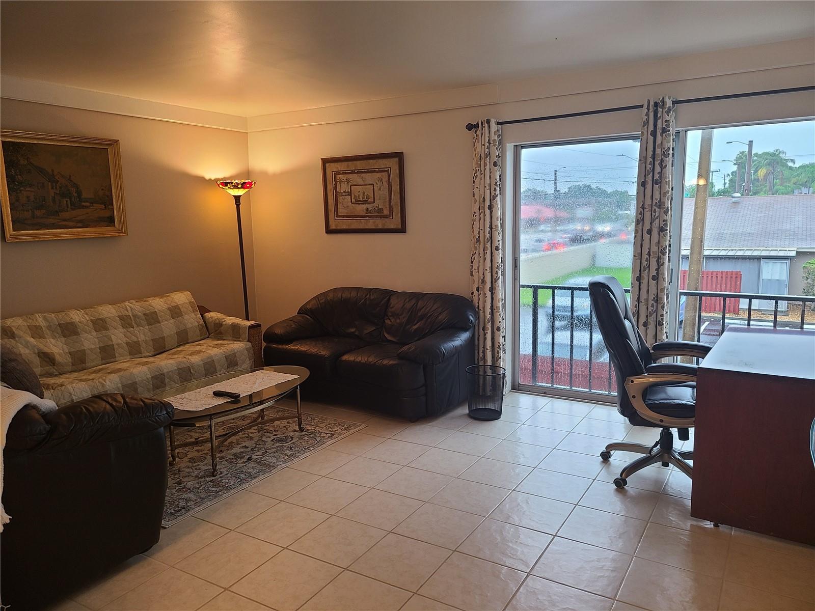 PINEWOOD VILLAGE II - Residential Lease