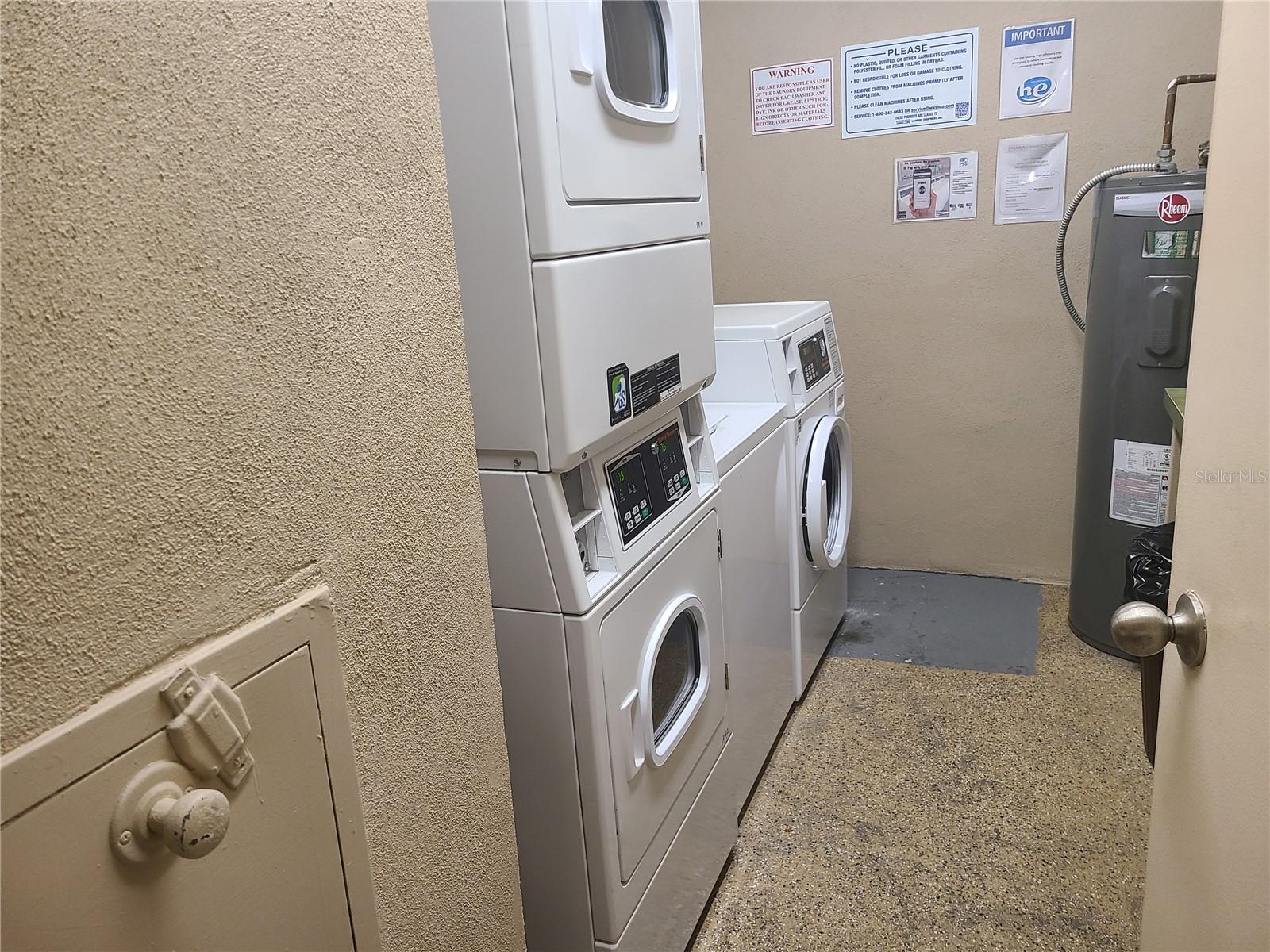 PINEWOOD VILLAGE II - Residential Lease