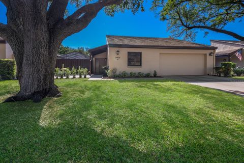 A home in SARASOTA