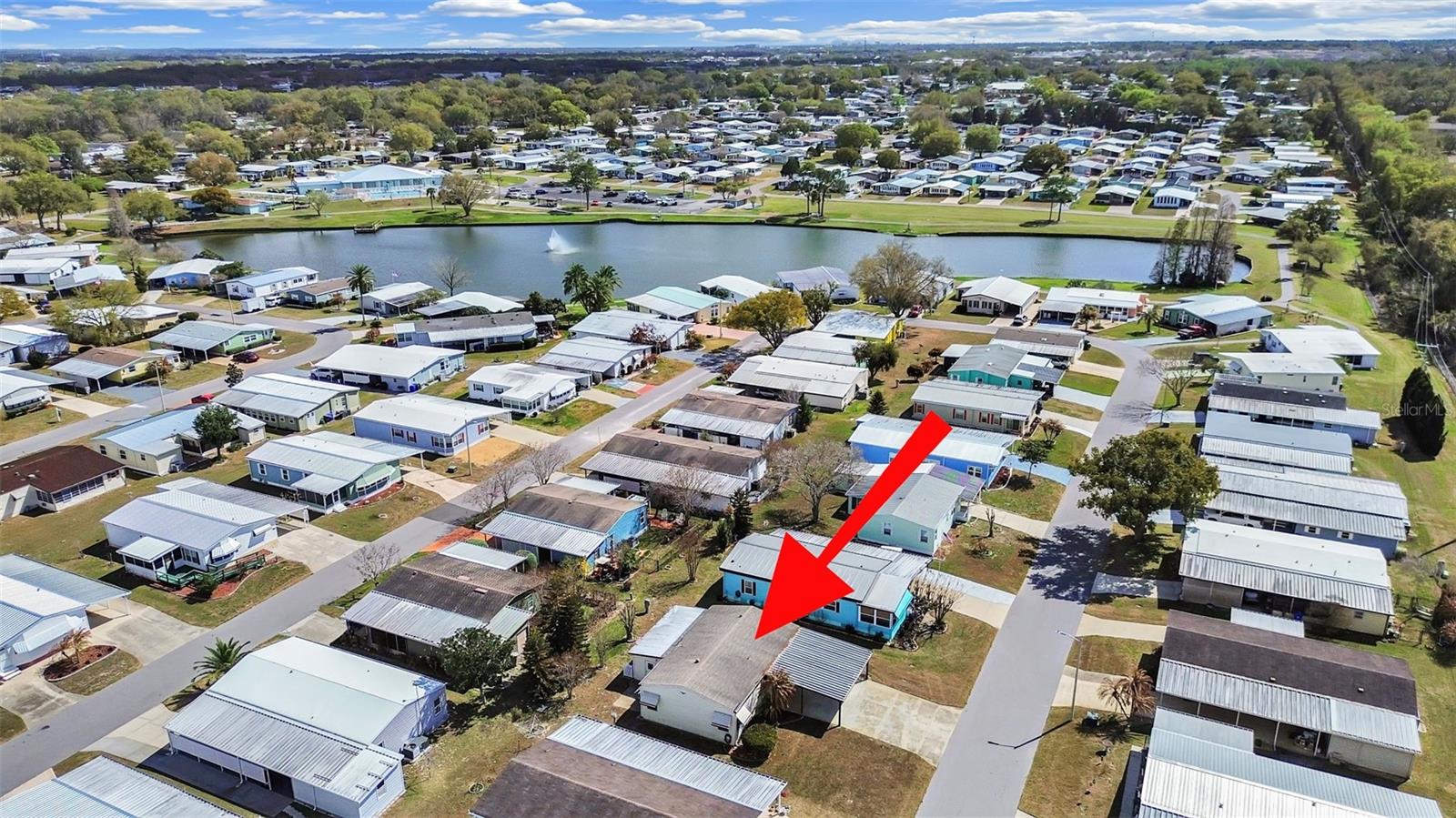 FOXWOOD LAKE ESTATES - Residential